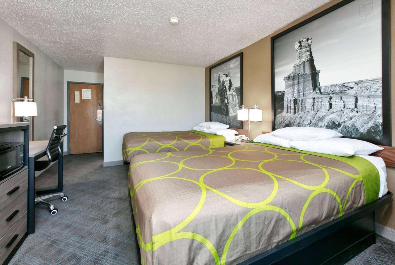 Super 8 By Wyndham Amarillo Hotel Exterior photo